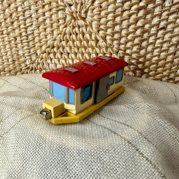 Bob The Builder Diecast Magnetic - Picture 2 of 7